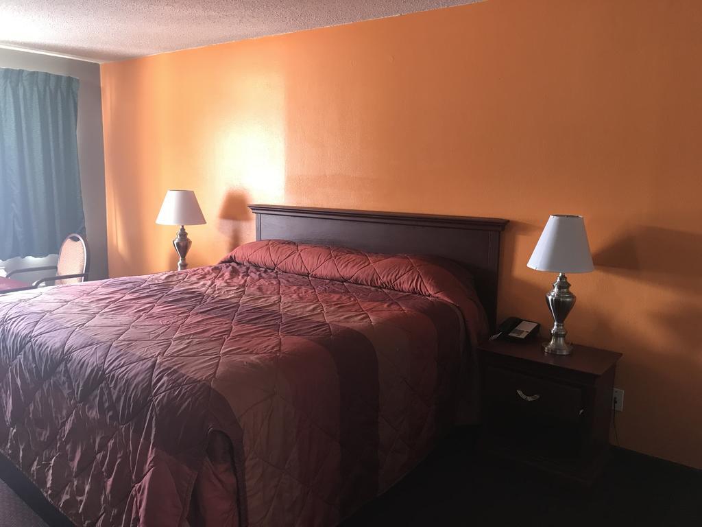 Express Inn Bay City Dış mekan fotoğraf