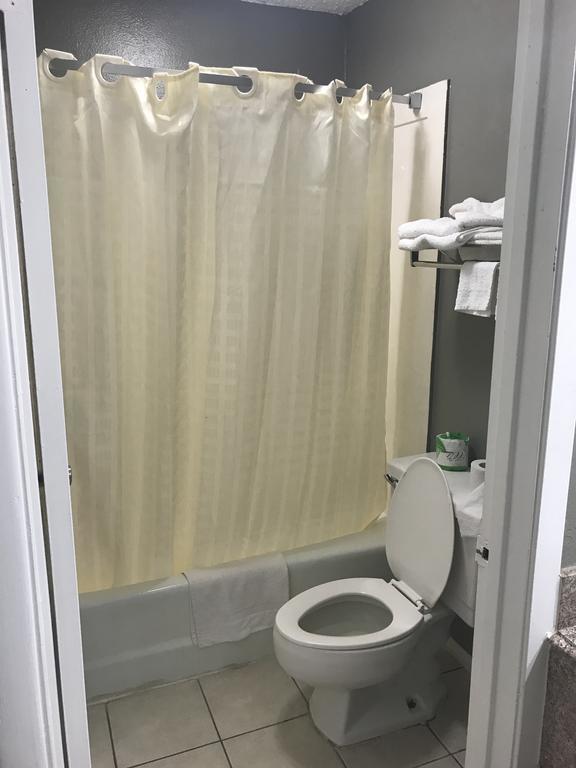 Express Inn Bay City Dış mekan fotoğraf